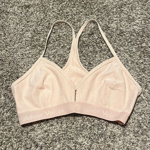 💕 outdoor voices light pink v-neck sports bra 💕